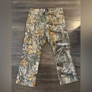 Realtree Camouflage Outdoor Pants